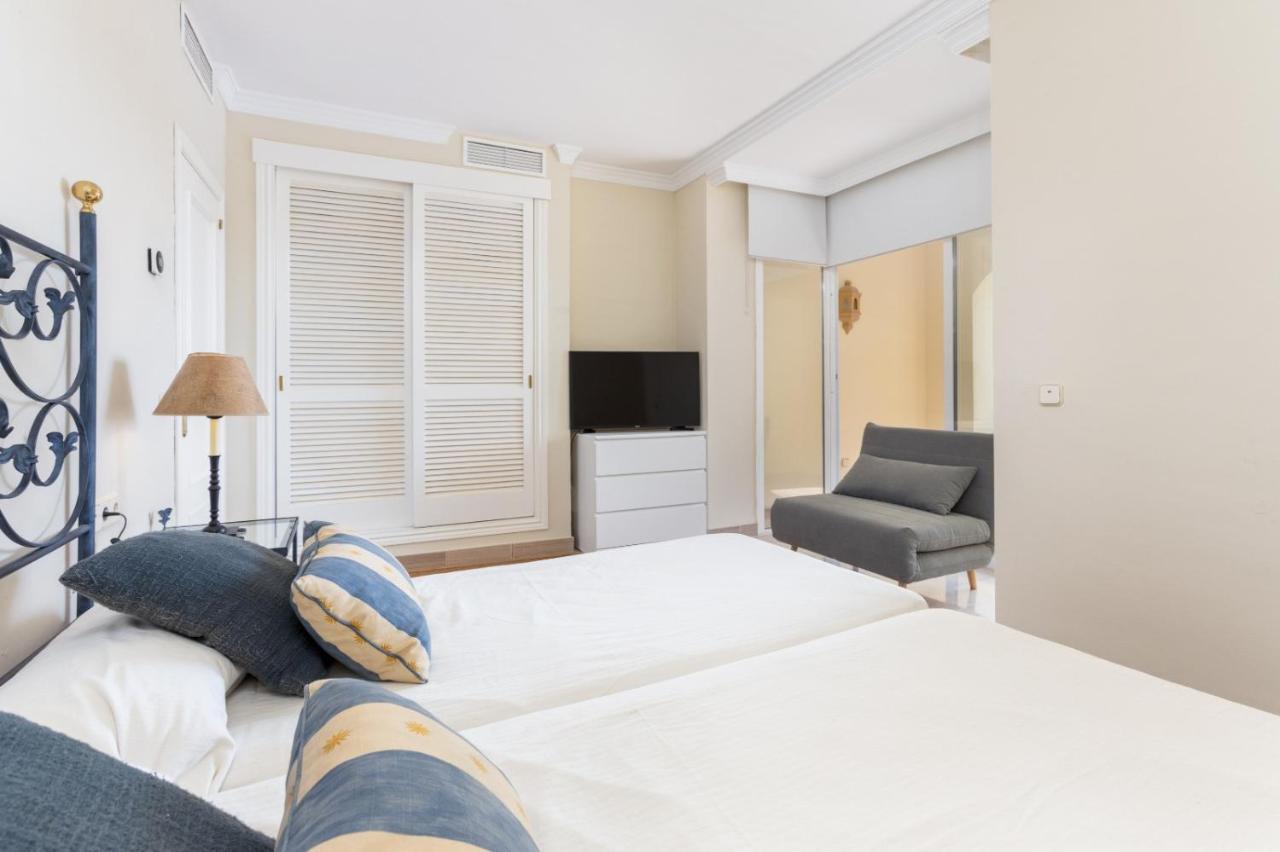 Homeforguest Front Line Beach Apartment In Hacienda Playa מארבלה מראה חיצוני תמונה